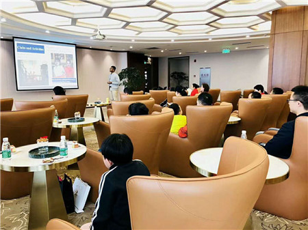 喜報|永銘貴賓孩子太牛,一場美國知名中學直招會豪發10份offer
